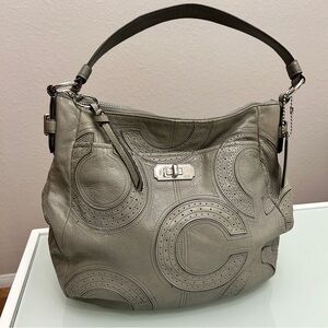 Vintage Coach Gray Leather Shoulder Bag